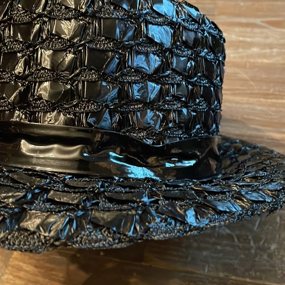 Vintage Woven Straw Hat🖤 - Picture 6 of 8